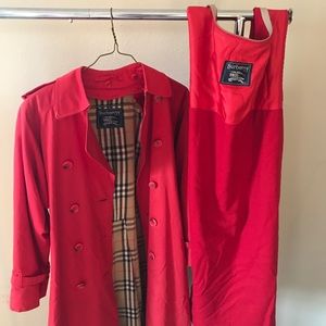 Authentic VTG Burberrys Red Trench & Lining!
